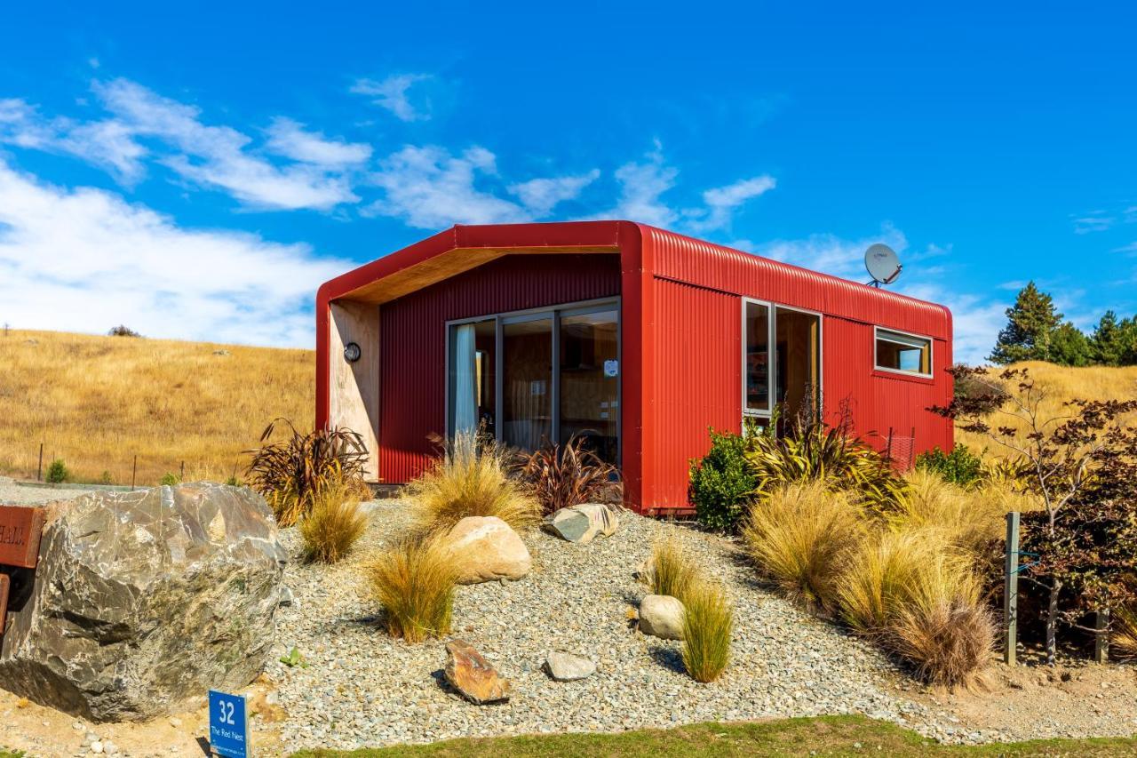 The Red Nest - Lake Tekapo Bagian luar foto