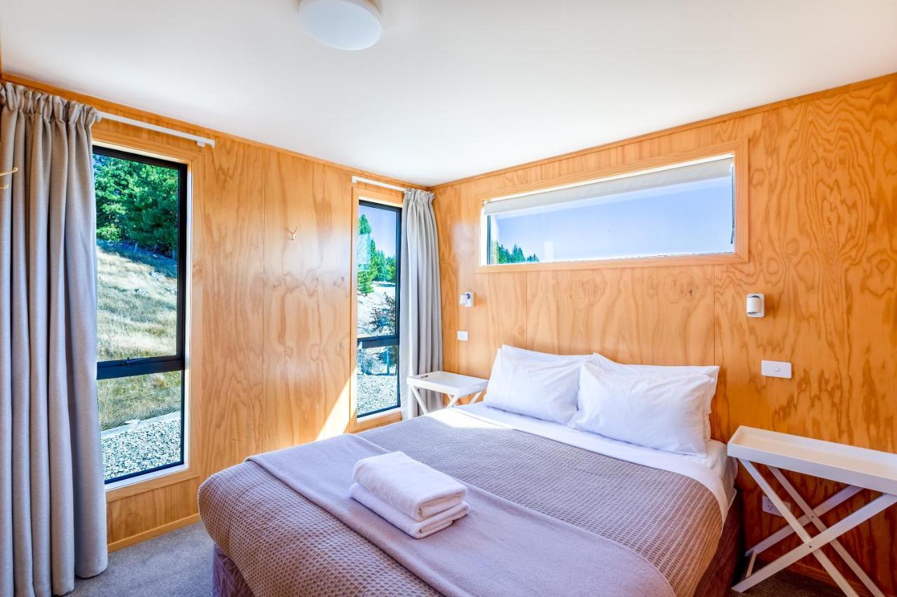 The Red Nest - Lake Tekapo Bagian luar foto